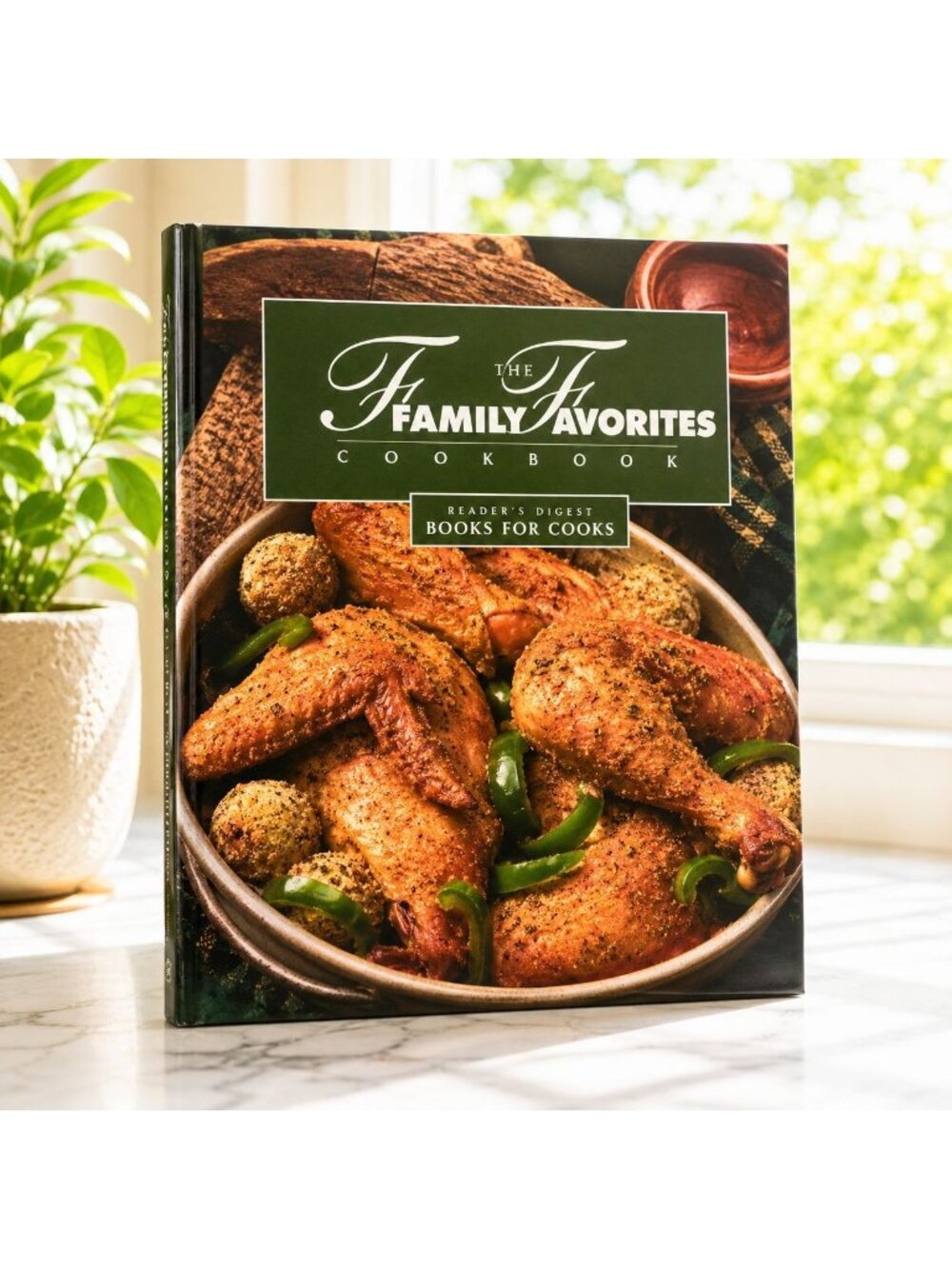 The Family Favorites Cookbook By Readers‎ Digest 1994 Hardcover Cookery Recipes
